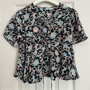 Urban Outfitters Kimchi Blue Top Size XS